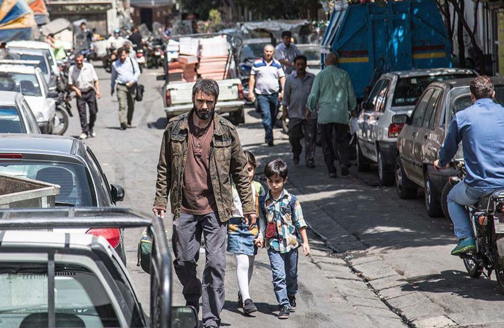 امیرعلی دانایی در نمایی از فیلم سینمایی «انزوا»